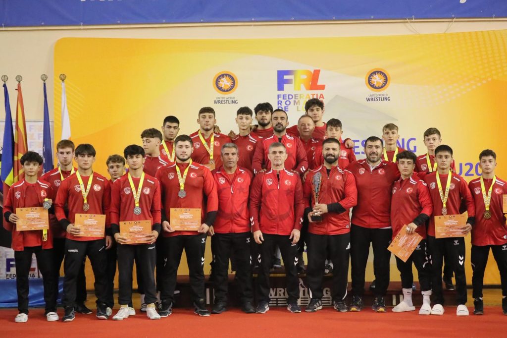 U17 Güreş Milli Takımlarımız Balkan Şampiyonası